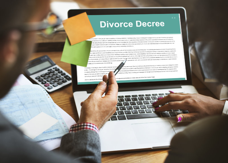 Divorce Agreement Decree Document Break up